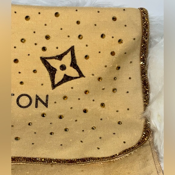 Louis Vuitton Dust Bag Embellished with Crystals 15.5” x 19” - Picture 6 of 13
